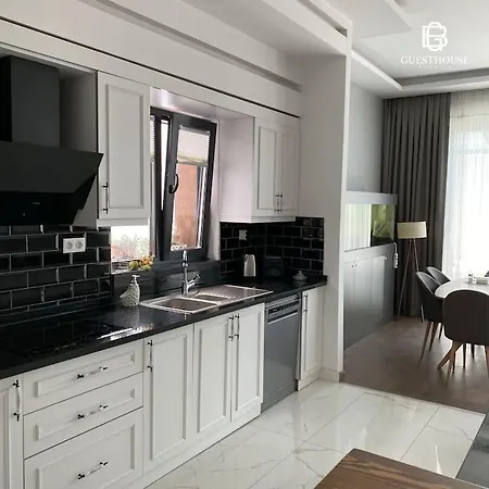 Villa 6 Kisilik Bahceli *
