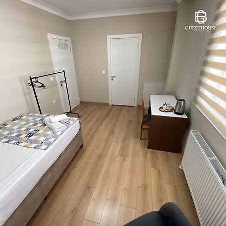 Villa 6 Kisilik Bahceli Etimesut